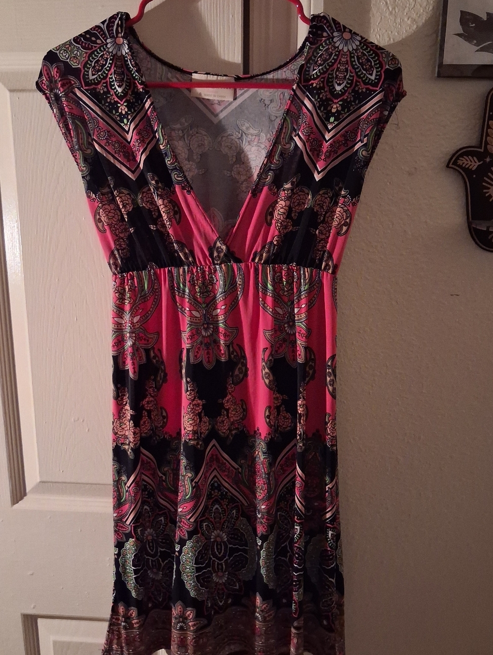 Women’s Pink and Black Printed V-Neck Dress